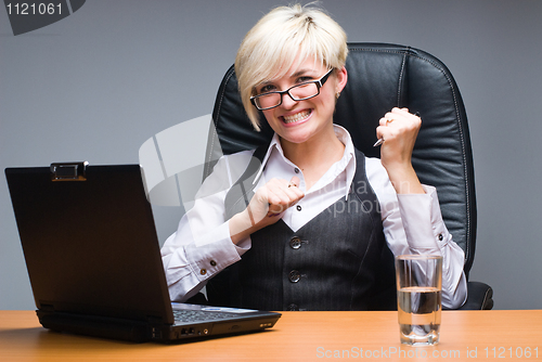 Image of Woman with laptop