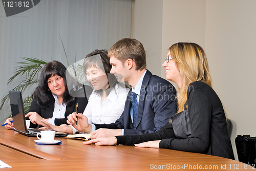 Image of Businessgroup with laptop