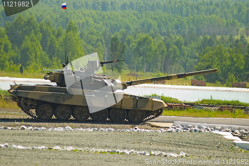 Image of Tank T-80