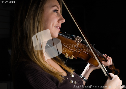 Image of Woman and violin