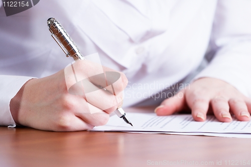 Image of Writing girl