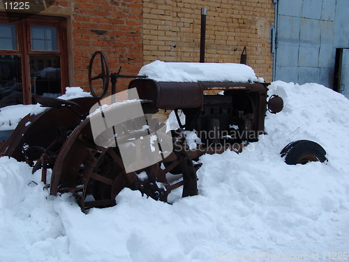 Image of Old tractor