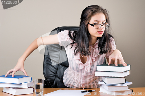 Image of Lady-boss