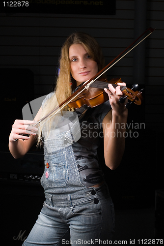 Image of Woman with violin