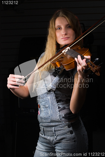 Image of Woman with violin
