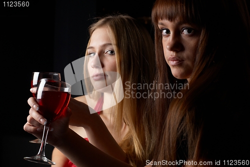 Image of Women in cafe