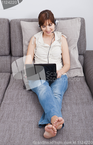 Image of Online conversation