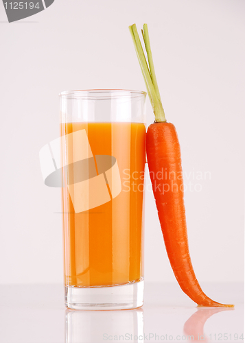 Image of Fresh carrot juice 