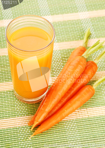Image of Fresh carrot juice 