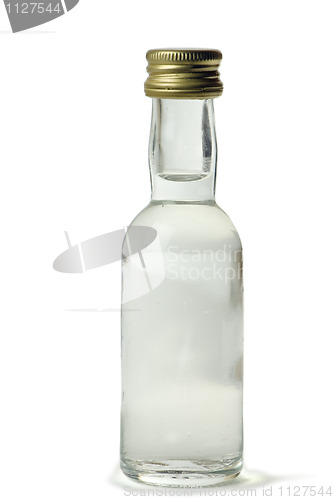 Image of bottle of vodka 