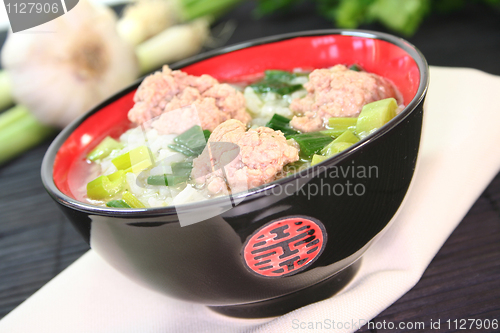 Image of rice soup with meat balls