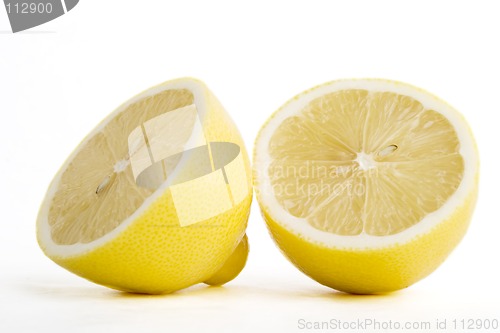 Image of Sliced lemon