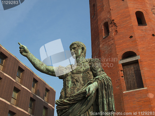 Image of Caesar Augustus statue