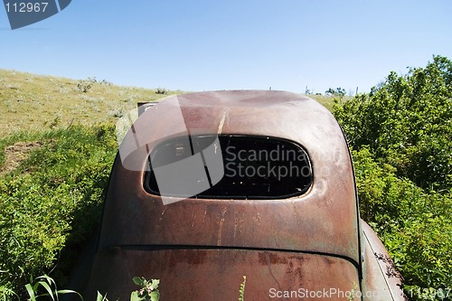 Image of Rusted Prairie Car