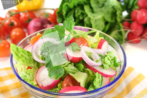 Image of mixed salad