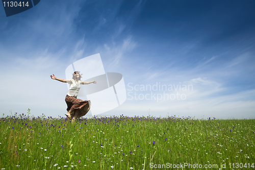 Image of Dancing on nature