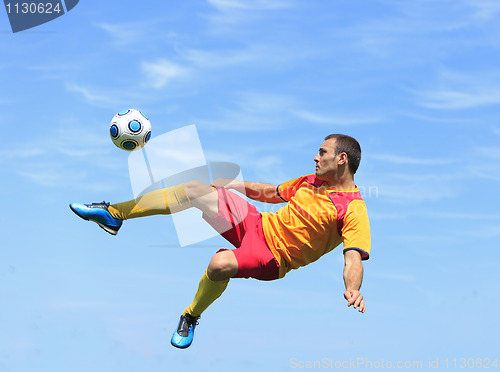 Image of Acrobatic soccer player