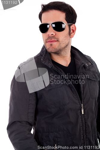Image of stylish man wearing sunglasses