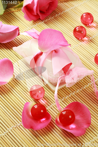 Image of Soap and bath pearls for wellness 