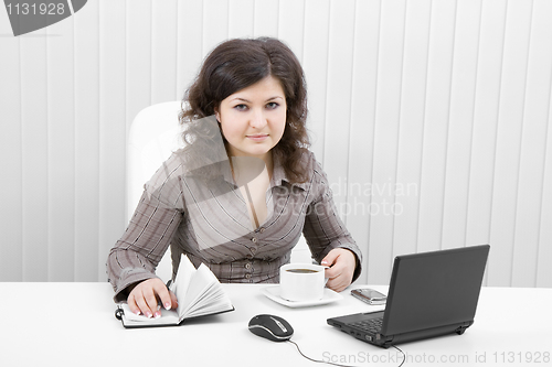 Image of The young business woman