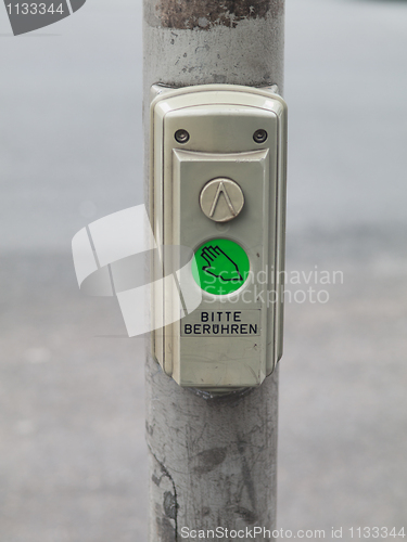 Image of Traffic light button