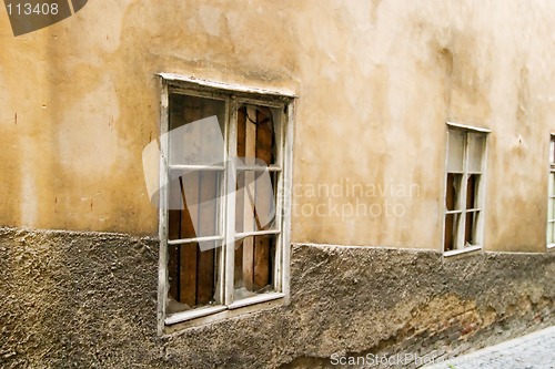 Image of Moody Wall - with Grain