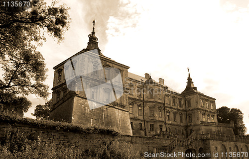 Image of Pidhirtsi Castle