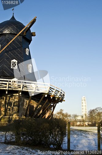 Image of Windmill and Turning Torso