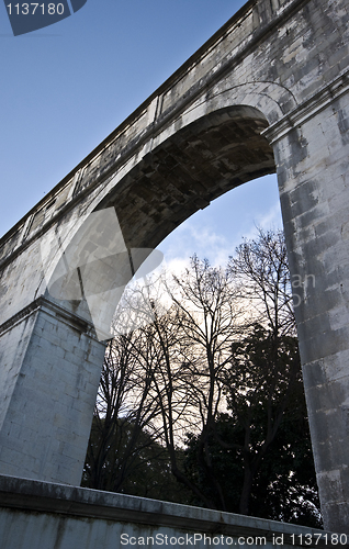 Image of Aquaduct