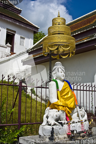 Image of White buddha