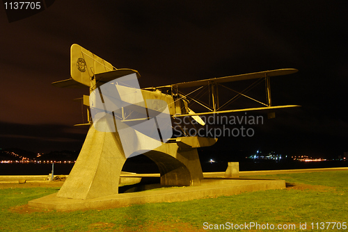 Image of Biplane Santa Cruz