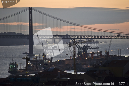 Image of Ponte 25 de abril