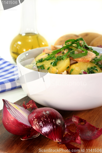 Image of Wild garlic potato salad