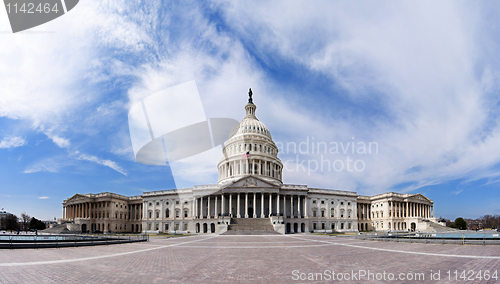 Image of US Capitol - Government building