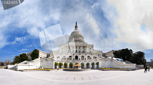 Image of US Capitol - Government building