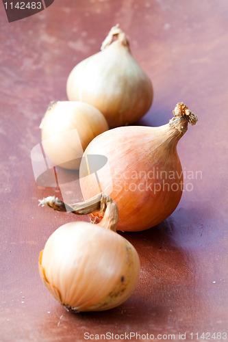 Image of Yellow onions