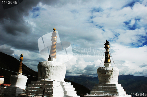 Image of Tibetan stupa