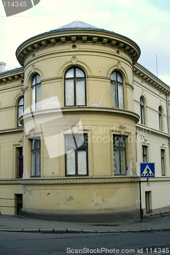 Image of corner architecture