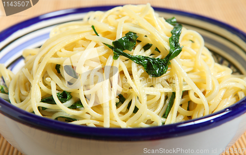 Image of Linguine with arugula and parmesan