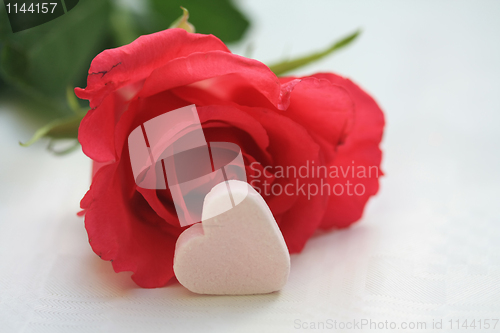 Image of Rose and candy heart