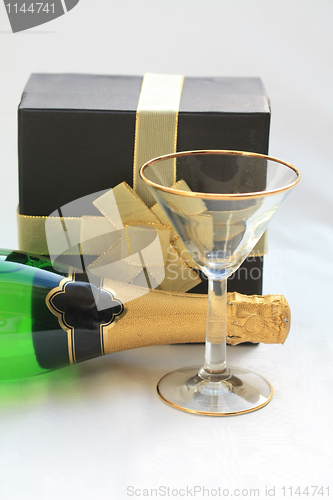 Image of Champagne and gift