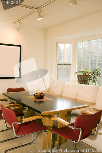 Image of contemporary dining room bay window