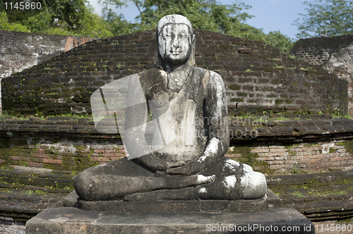 Image of Buddha statue