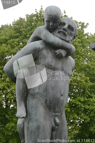 Image of Child with Grandparent Sculpture