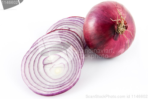 Image of Red onion with slices
