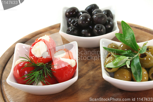 Image of stuffed peppers and olives