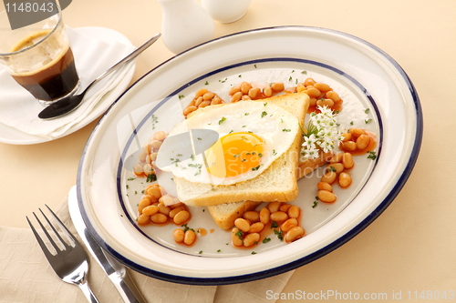 Image of Fried Egg And Beans