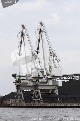 Image of Lifting crane