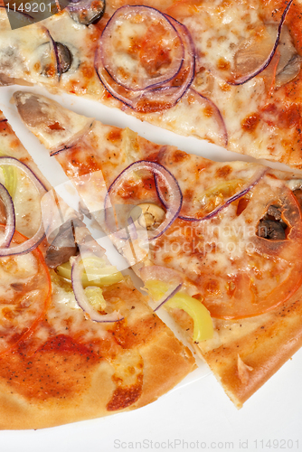 Image of vegetable pizza