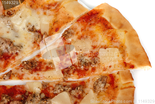 Image of Hawaiian pizza